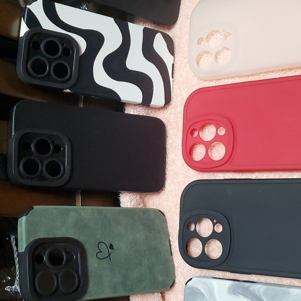 IPhone cases - Picture 4 of 5